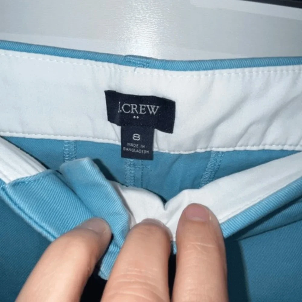 J.‎ Crew Women's Blue Classic Mid Rise Cotton Flat Front Chino Shorts Size 8
